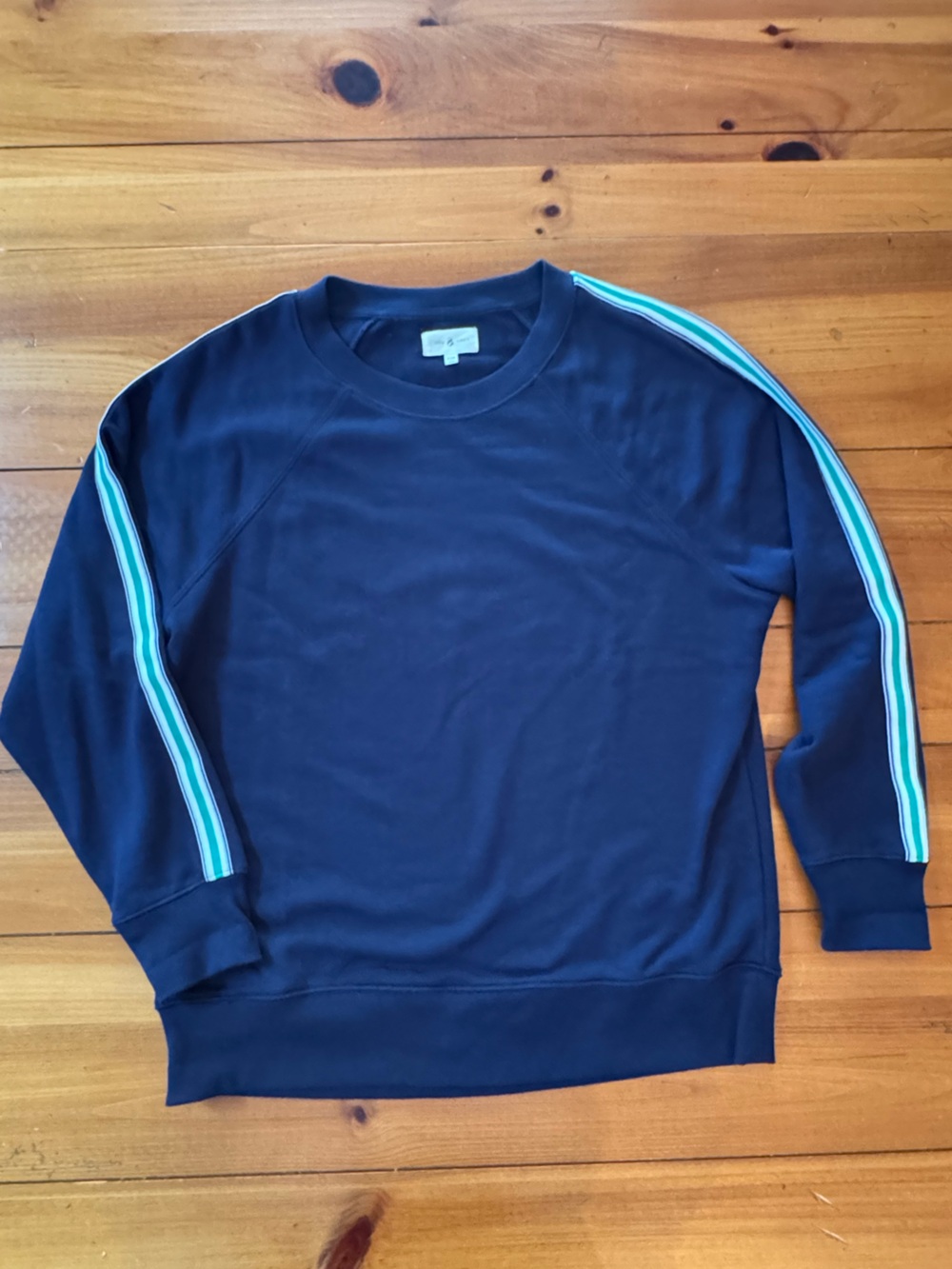 NWOT Lou & Grey Side Stripe Cozy Cotton Terry Sweatshirt in Navy, Size XXS